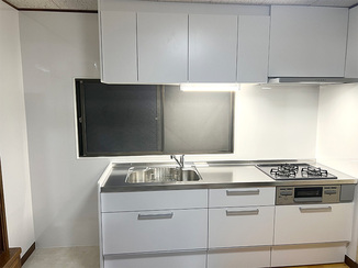 キッチンリフォーム 見た目がスッキリとし、使いやすく生まれ変わったキッチン